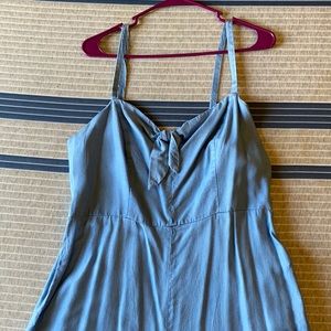 Old Navy. Size: large. Soft denim like material.